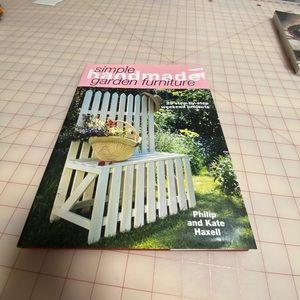 Handmade Garden Furniture Book